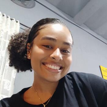 Babá em Osasco: Agatha C Lopes
