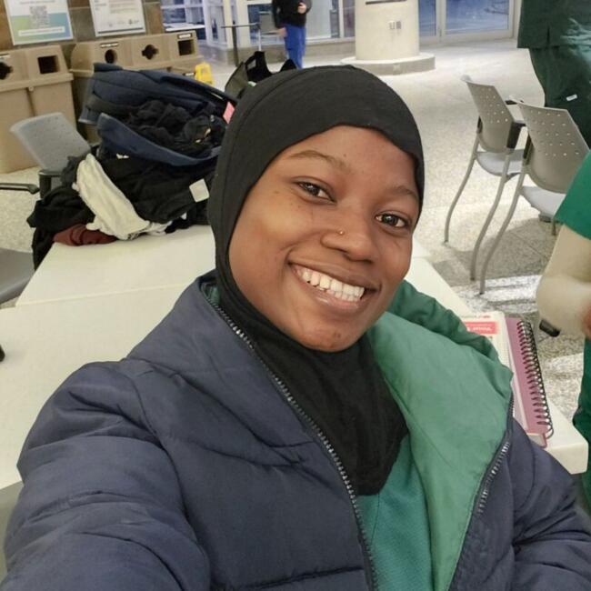 Baby-sitter in Hamilton: Ruqoyyah