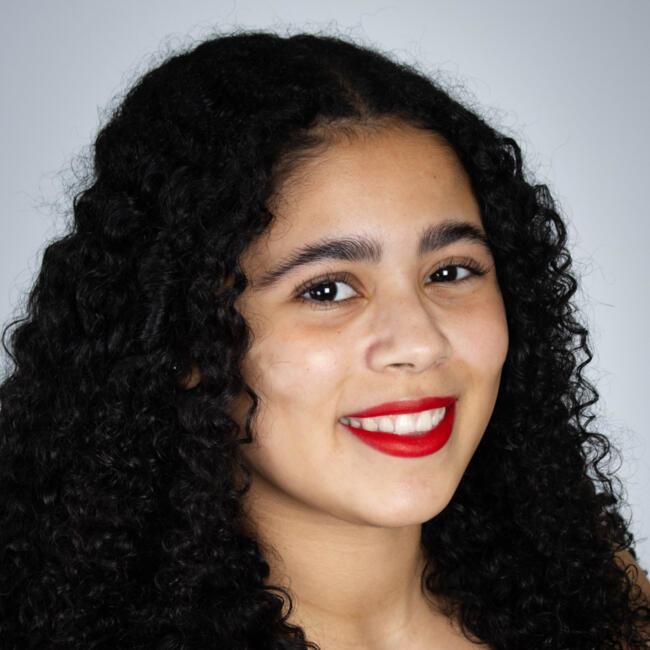 Babysitter in Ferndown: Halle