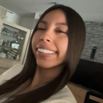 Babysitter in Forest/Vorst: Maïssa