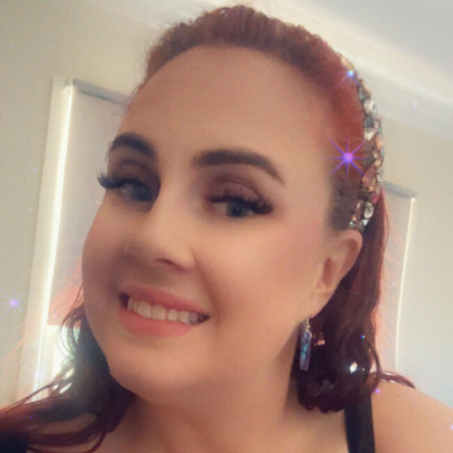 Babysitter in Bacchus Marsh: Mandy