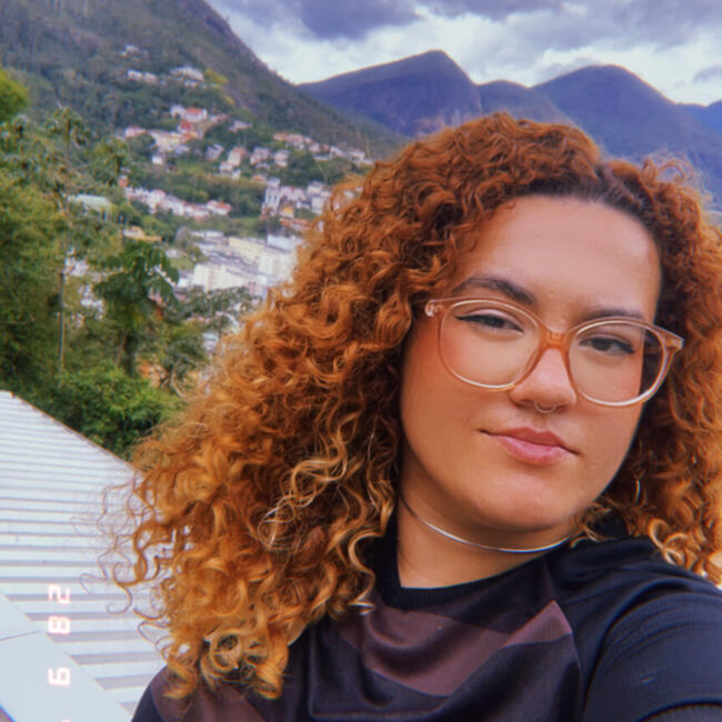 Babysitter in Nova Friburgo: Karen