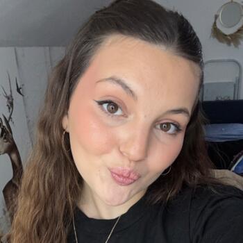 Babysitter in Lyon: Elena