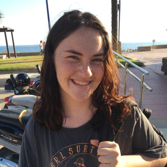 Babysitter in Massanassa: María