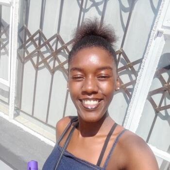 Babysitter in Pretoria: Nancy