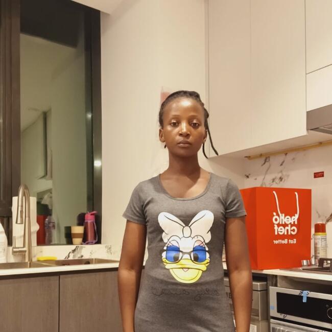 مربية أطفال في دبي: Mukyala