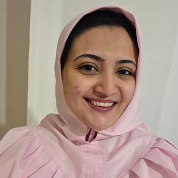 Babysitter in Nuremberg: Sakina