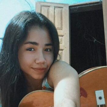 Babá em Linhares: Michelli