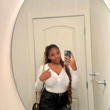 Babysitter in Saint Neots: Adaeze