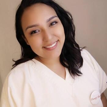 Babysitter Guatemala City: Vivian