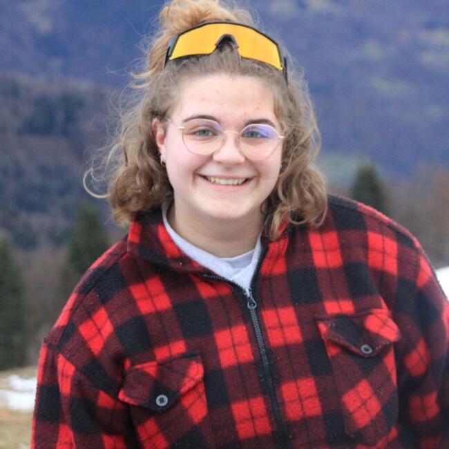 Babysitter in Ugine: Estelle