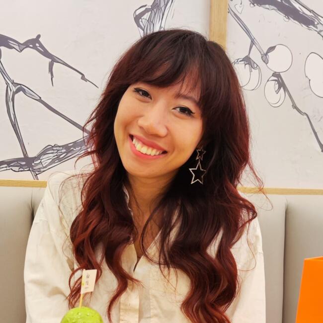 Babysitter in Boulogne-Billancourt: Thi Huyen