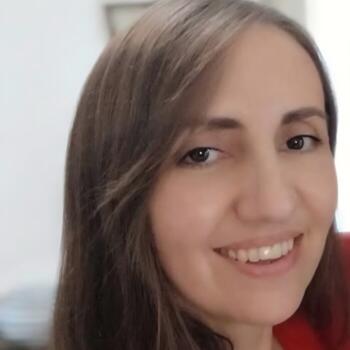 Babysitter στην περιοχή Ηλιούπολη: Oxana