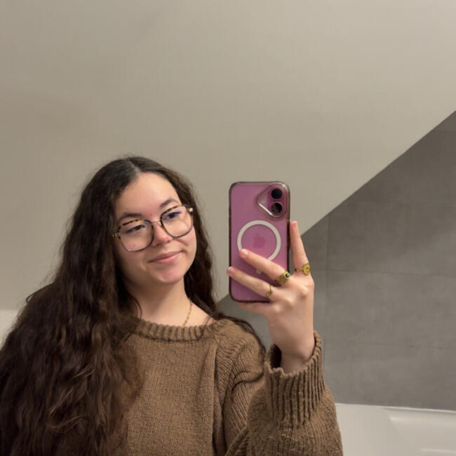 Babysitter in Lorient: Shaïnice