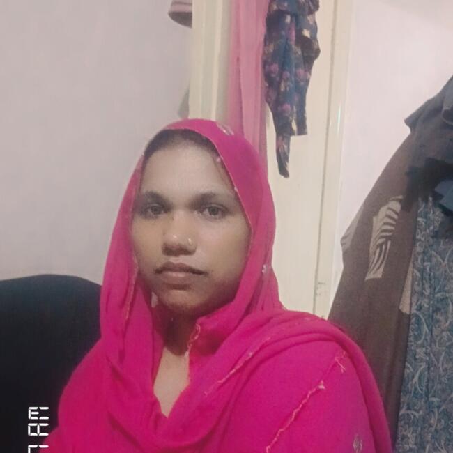 पुणे में बेबीसिटर: Najrana