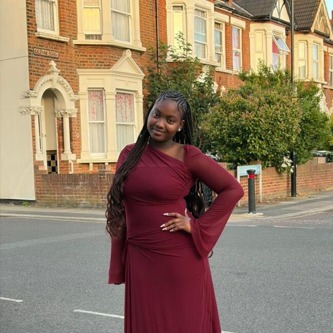 Babysitter in London: Sophie
