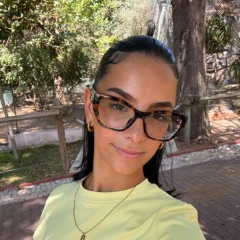 Babysitter in Almada: Bianca sofia