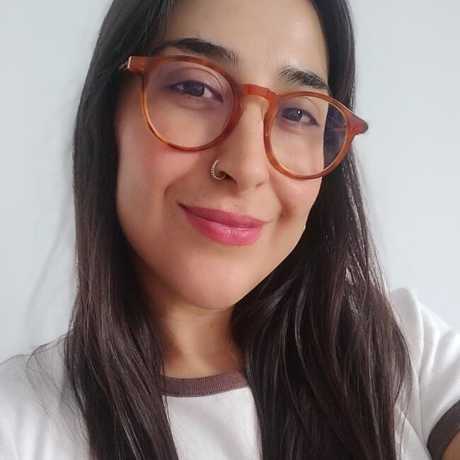 Babysitter in Madrid: Denisse