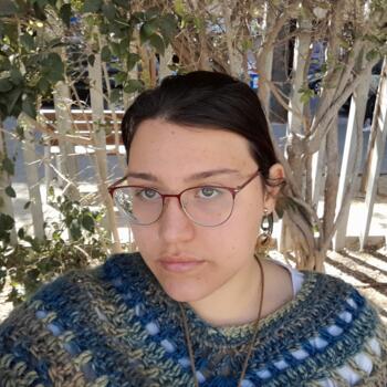 Nanny in Elche: Millaray