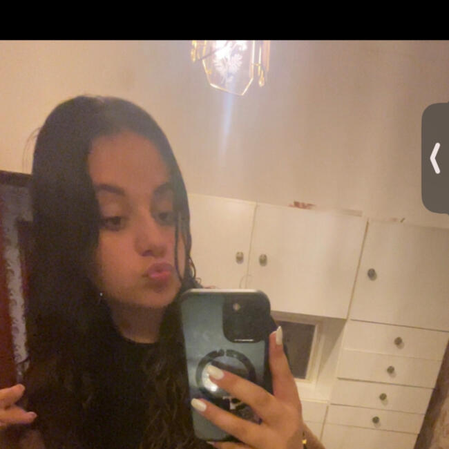 Babysitter in Rouen: Anaïs