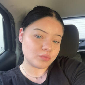 Babysitter in Brežice: Pia