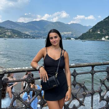 Babysitter Vern-sur-Seiche: Helene