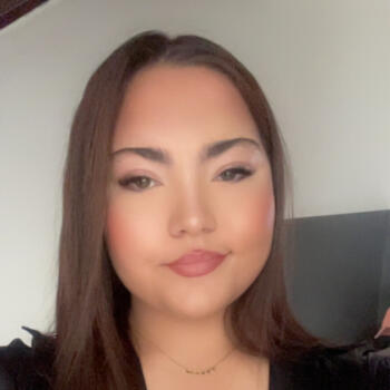 Babysitter in Halluin: Anissa