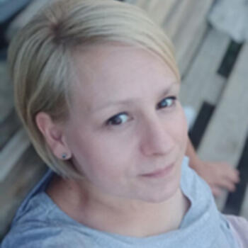 Babysitter Wien: Ildi