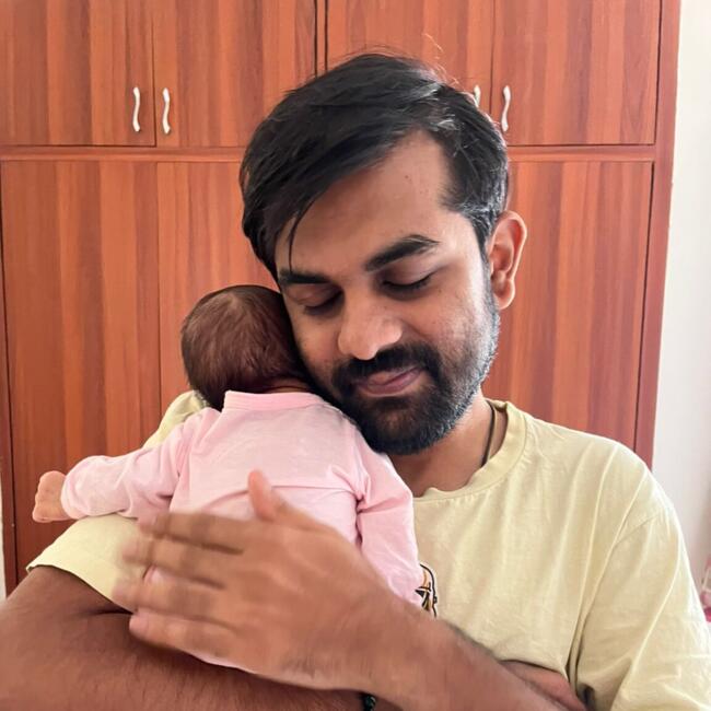 Babysitting job in Bengaluru: Viv