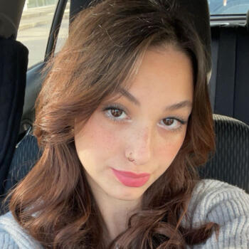 Babysitter in Genk: Simona