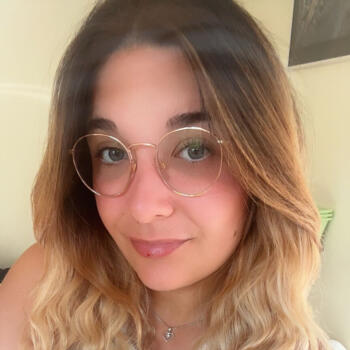 Babysitter in Dunkirk: Alexandra