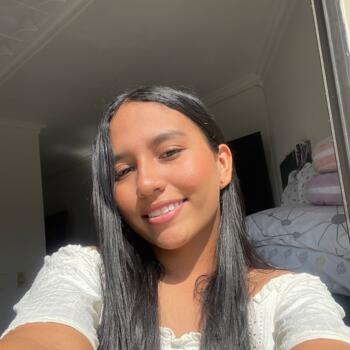 Babysitter in Montería: Valentina