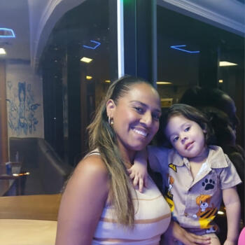 Niñera en Panamá: Cristal