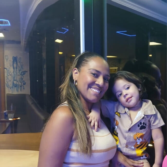 Niñera en Panamá: Cristal