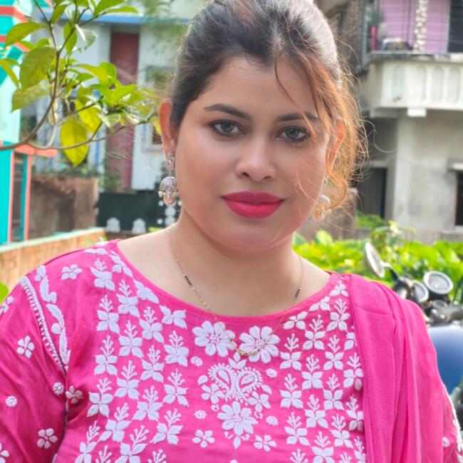 कोलकाता में बेबीसिटिंग की नौकरी: Preeti