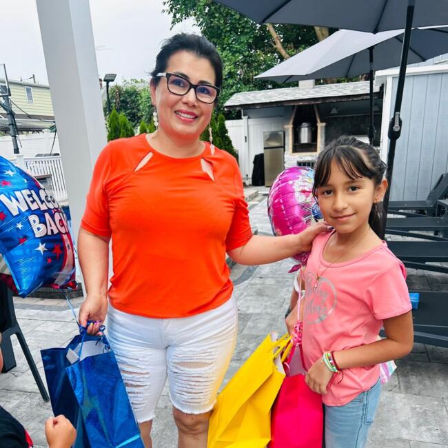 Babysitting job in Palmira: Andres