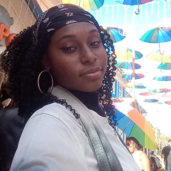 Babysitter in Nova Iguaçu: Yasmin