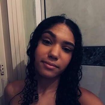 Babysitting job in Mauá: babysitting job Mary luana