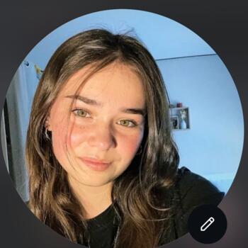 Babysitter in Grande-Synthe: Alicia