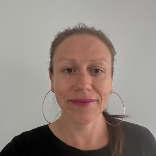 Babysitter in Auckland: Daniela