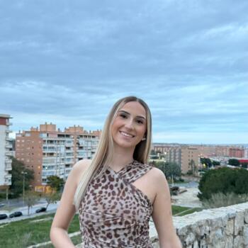 Babysitter in Alicante: Paula