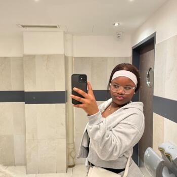 Babysitter in Munich: Deusa