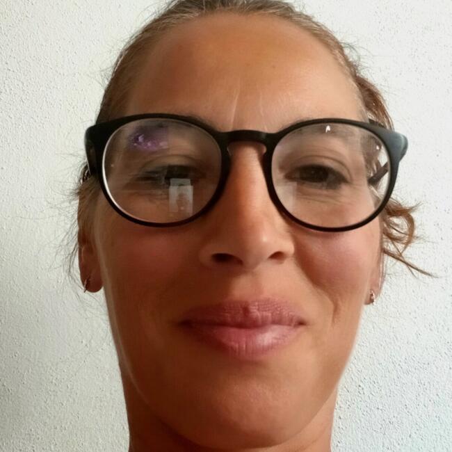Babysitter in São Bartolomeu de Messines: Sonia