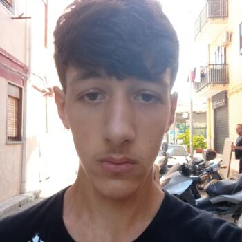Babysitter a Palermo: Francesco