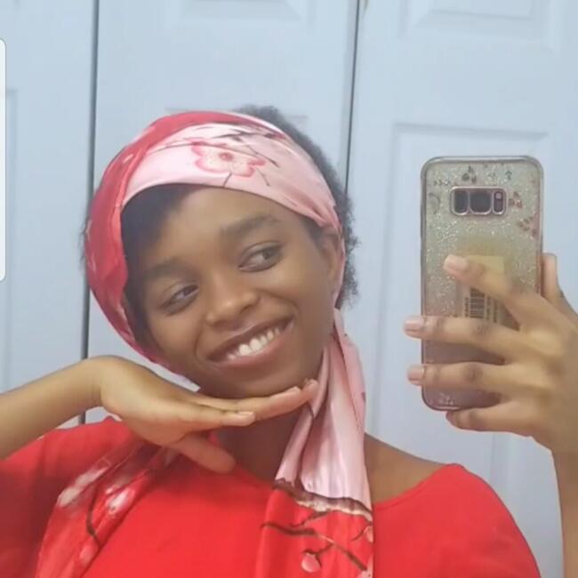 Baby-sitter in Gatineau: Aline