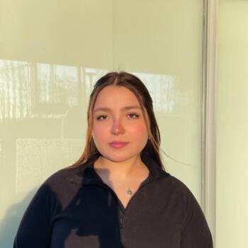 Babysitter in Kanata: Flavia