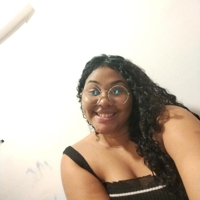 Babá em São Luís: Evelyn