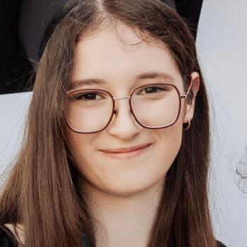 Bonă București: Nicoleta