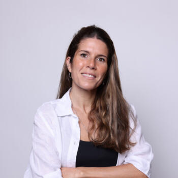 Trabalho de babysitting em Oeiras: Trabalho de babysitting Ines