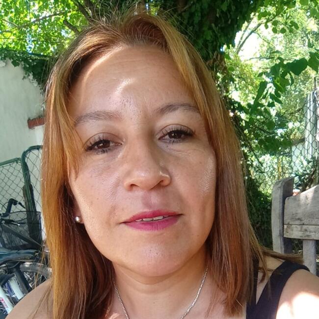 Niñera en San Miguel: Debora